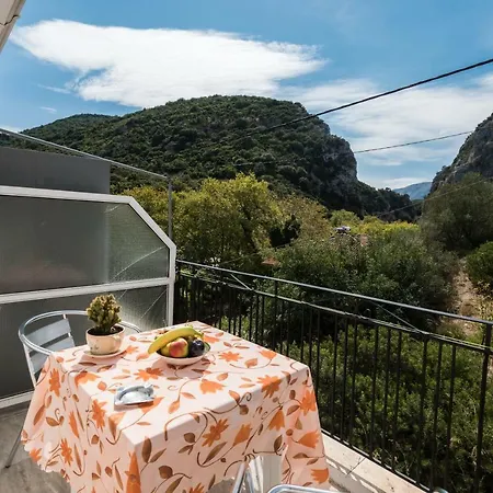 Areti Apartment Poros (Kefalonia)