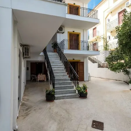 Apartment Areti Poros (Kefalonia)